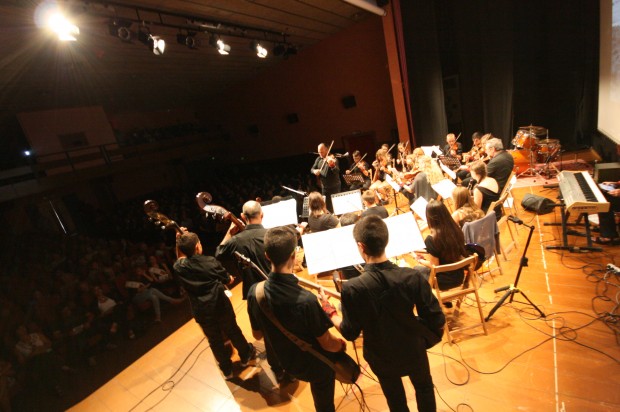 La orquesta ‘Camerata Adagio’ de Mequinenza incorpora 4 músicos en el concierto de ‘La Santa’