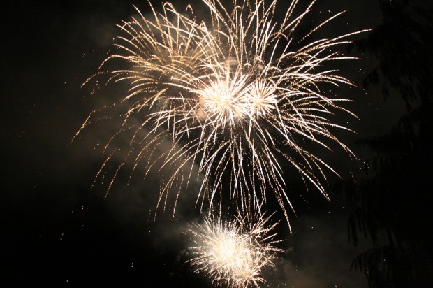  Mequinenza pone punto y final a las Fiestas de ‘La Santa’ 