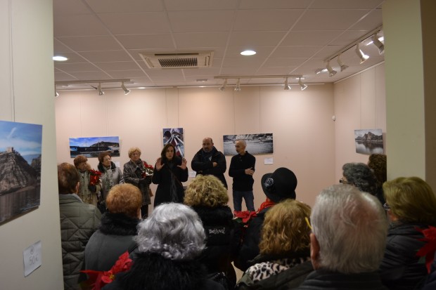 Exposición Solidaria 2500 razones para visitarnos