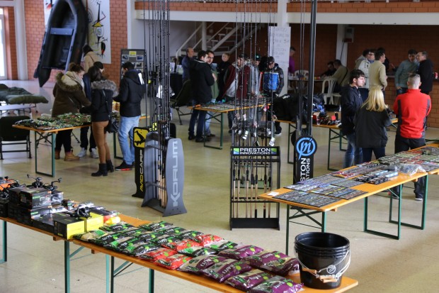 I Feria de Pesca de Mequinenza 