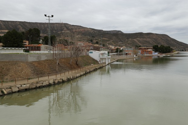 Acondicionamiento de los márgenes de los ríos Segre y Ebro